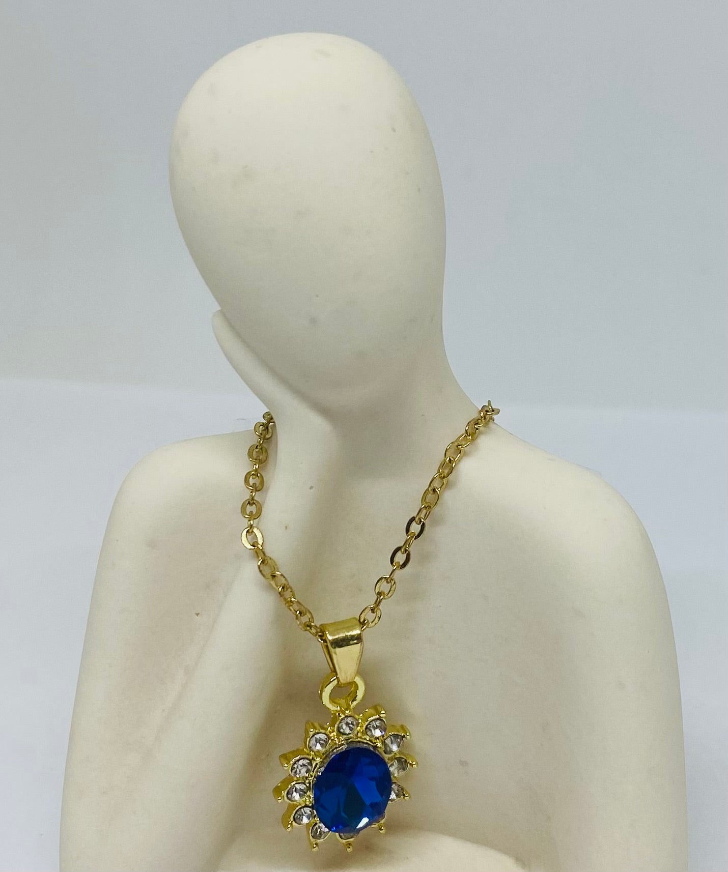 Bijoux Sergent -  collier en acier inoxydable doré - pendentif ovale bleu 